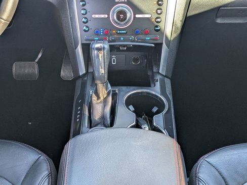 Used 2019 Ford Explorer Sport w/ Equipment Group 401A image 16