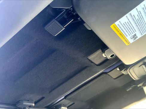 Used 2023 Ford Bronco Raptor image 14