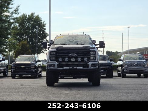 Used 2024 Ford F350 Lariat w/ Lariat Ultimate Package AWD/4WD image 2