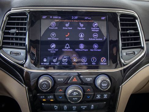 Used 2020 Jeep Grand Cherokee Limited image 42