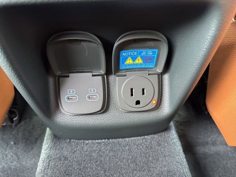 New 2026 Genesis GV80 3.5T Prestige image 50