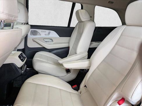 Certified 2023 Mercedes-Benz GLS 450 4MATIC image 22