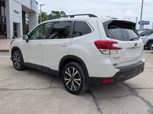 Used 2019 Subaru Forester Limited AWD/4WD image 6
