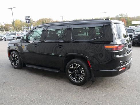 Used 2025 Jeep Wagoneer Series II image 7