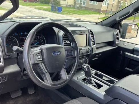 Used 2015 Ford F150 XLT w/ Equipment Group 302A Luxury AWD/4WD image 13