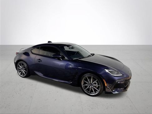 Certified 2025 Subaru BRZ Limited RWD image 5