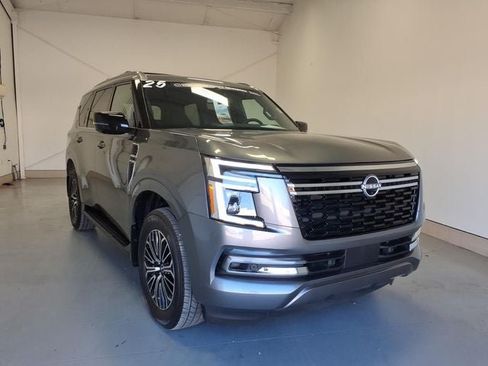Certified 2025 Nissan Armada SL w/ Captain's Chari Seat Package AWD/4WD image 1
