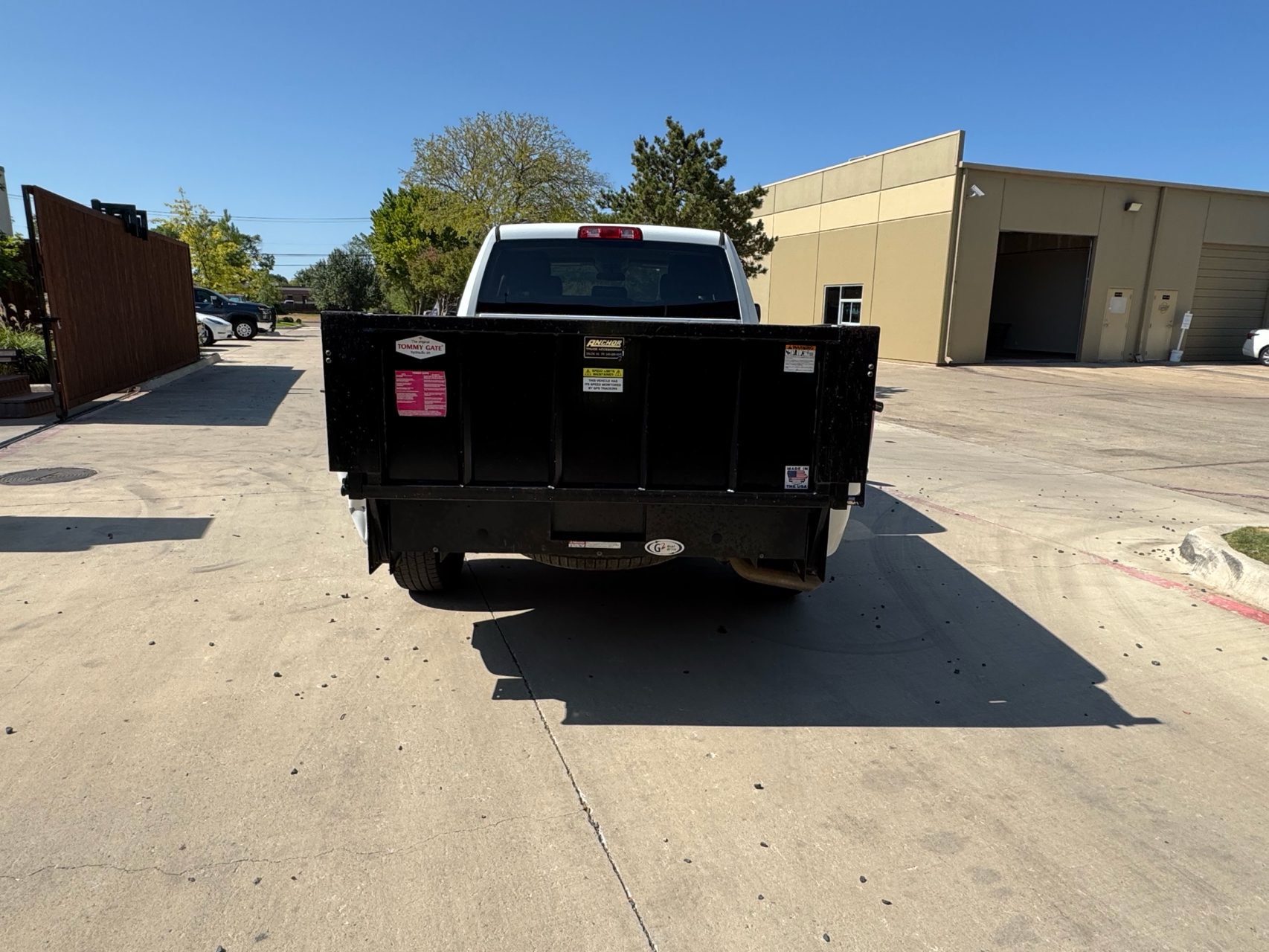 Used 2018 RAM 1500 Tradesman RWD image 3