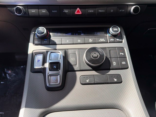Used 2024 Hyundai Palisade SEL FWD image 24