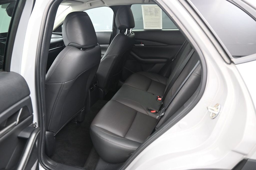 Used 2026 MAZDA CX-30 AWD 2.5 S w/ Premium Package image 16