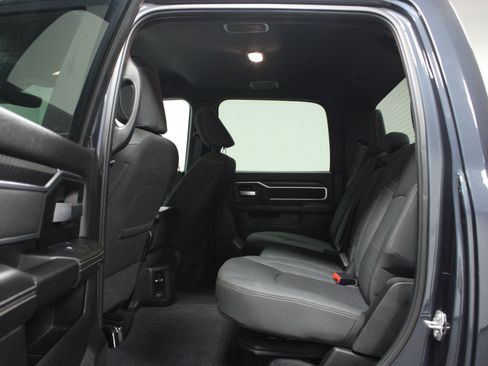 Used 2025 RAM 2500 Big Horn AWD/4WD image 13