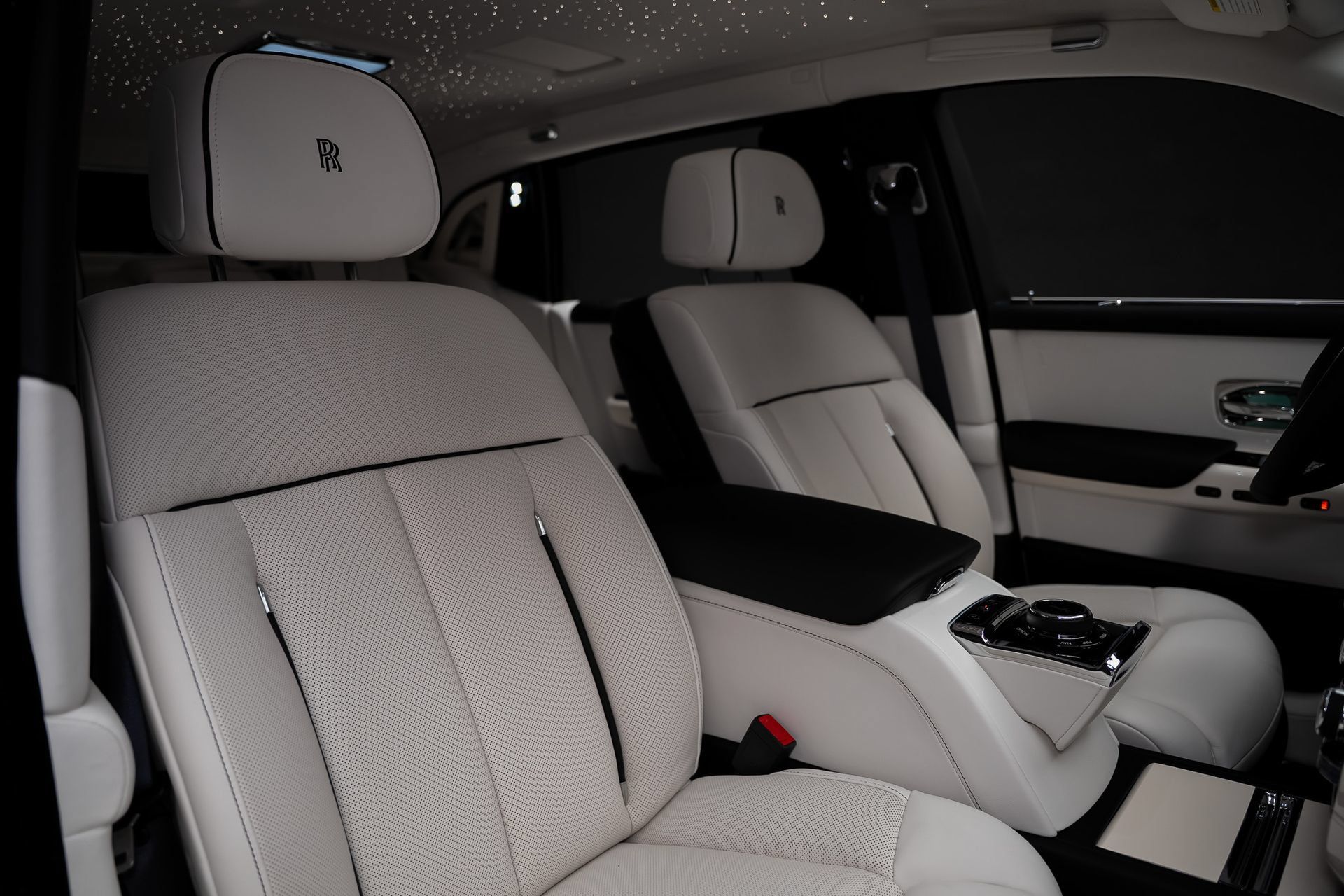 Used 2024 Rolls-Royce Phantom Extended Wheelbase RWD image 67