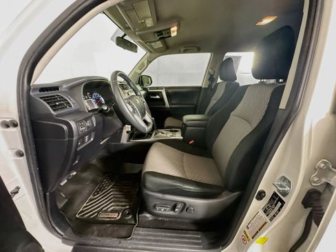 Used 2019 Toyota 4Runner SR5 RWD image 13
