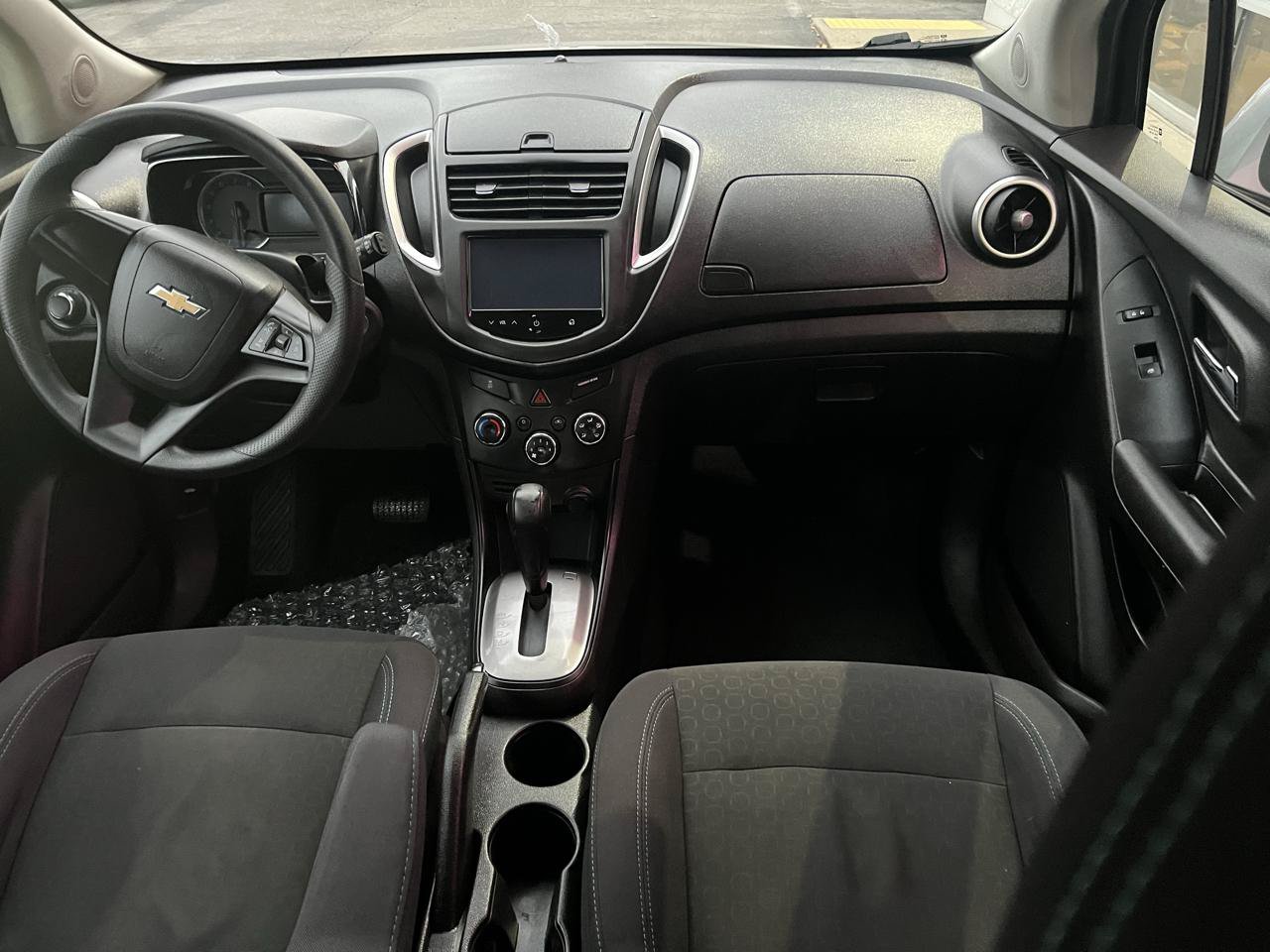 Used 2015 Chevrolet Trax LS AWD/4WD image 16