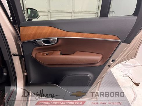 Used 2024 Volvo XC90 B6 Plus w/ Protection Package Premier AWD/4WD image 40