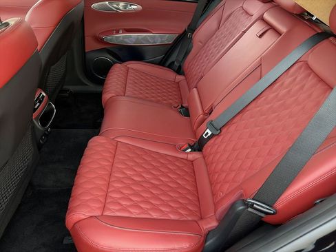 Used 2025 Genesis GV70 3.5T Sport w/ Sport Advanced Package image 26