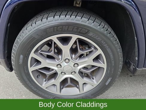 Used 2018 Jeep Grand Cherokee Limited AWD/4WD image 39