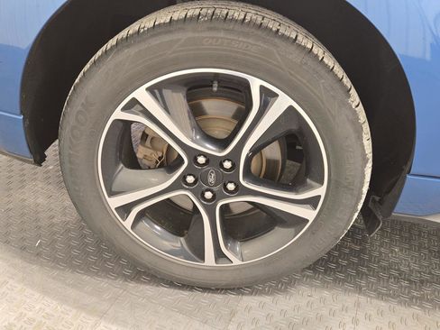 Used 2019 Ford Edge ST w/ Equipment Group 401A image 27