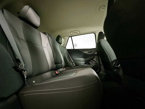 Certified 2025 Subaru Outback Premium w/ Popular Package #1A image 24