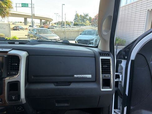 Used 2017 RAM 2500 Laramie image 10