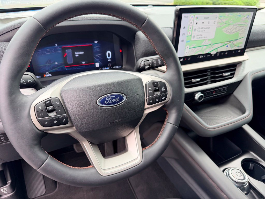 New 2026 Ford Explorer Active w/ Active Comfort Package RWD image 19