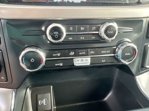 Used 2024 Ford F150 XLT w/ Mobile Office Package image 19