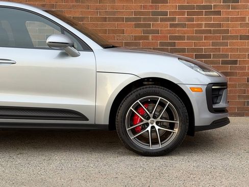 New 2026 Porsche Macan S AWD/4WD image 11