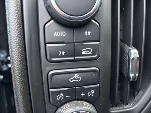 Certified 2023 Chevrolet Silverado 1500 Custom AWD/4WD image 22