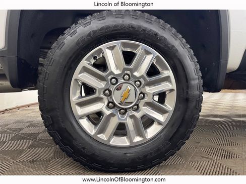 Used 2024 Chevrolet Silverado 2500 High Country w/ Technology Package AWD/4WD image 25