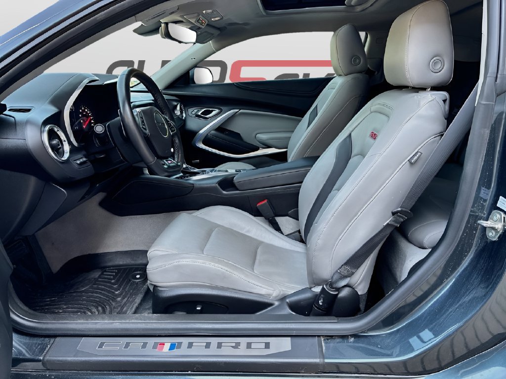 Used 2023 Chevrolet Camaro SS RWD image 21