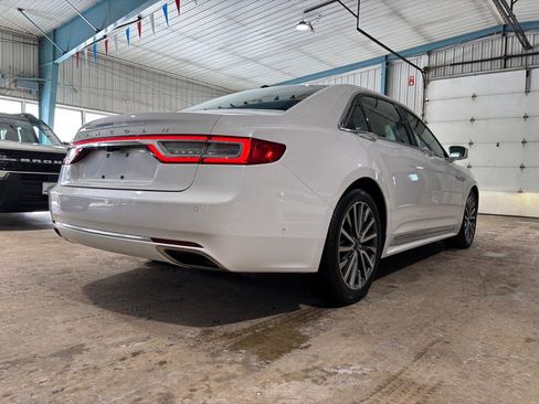Used 2017 Lincoln Continental Select w/ Technology Package image 7