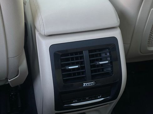 Used 2019 BMW X3 sDrive30i image 23