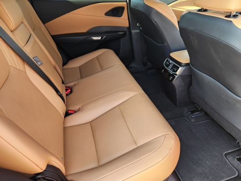 Certified 2025 Lexus RX 350 Premium Package image 39