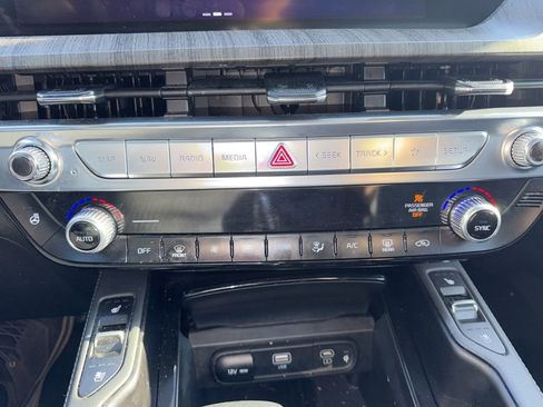 Certified 2024 Kia Telluride SX AWD/4WD image 14