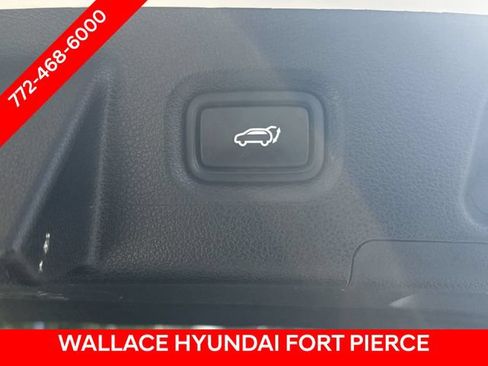 Used 2023 Hyundai Santa Fe SEL FWD image 10