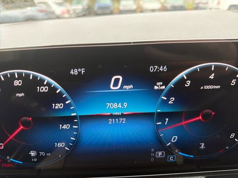 Used 2023 Mercedes-Benz GLA 250 4MATIC image 30