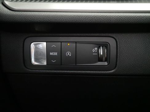 Used 2024 Chevrolet Traverse LS FWD image 26