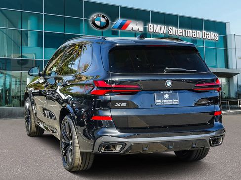 New 2026 BMW X5 sDrive40i w/ M Sport Package image 6