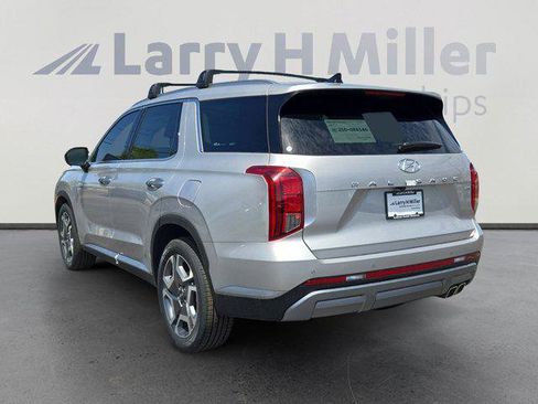 New 2025 Hyundai Palisade SEL image 3