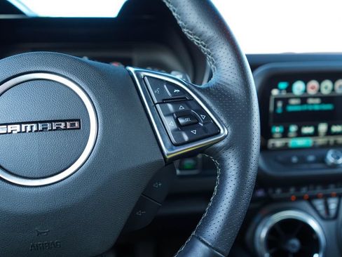 Used 2017 Chevrolet Camaro SS RWD image 29