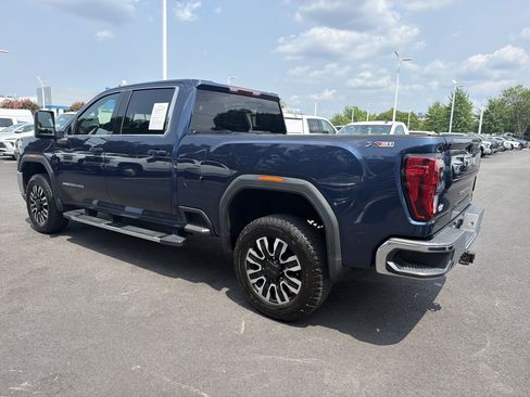Used 2021 GMC Sierra 2500 SLE w/ SLE Convenience Package AWD/4WD image 8