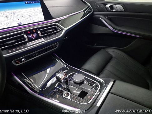 Used 2020 BMW X7 M50i AWD/4WD image 21