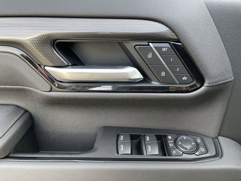 New 2026 GMC Sierra 3500 AT4 w/ AT4 Premium Plus Package image 24