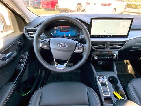 Used 2026 Ford Escape Platinum w/ Equipment Group 601A image 6