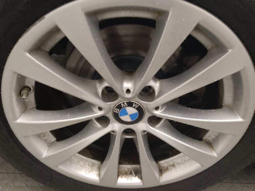 Used 2017 BMW 320i Sedan RWD image 31