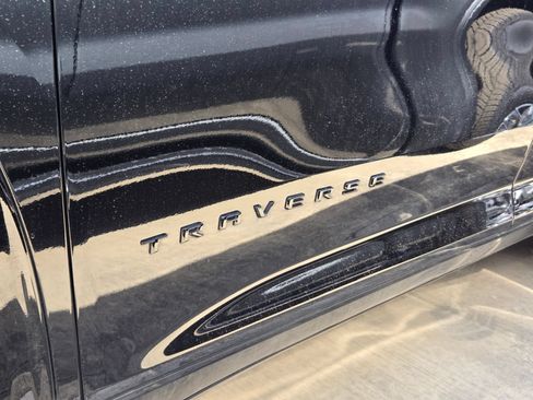 Certified 2026 Chevrolet Traverse RS FWD image 5