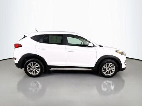 Used 2017 Hyundai Tucson SE image 8