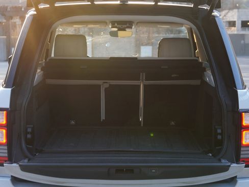 Used 2017 Land Rover Range Rover Supercharged image 30