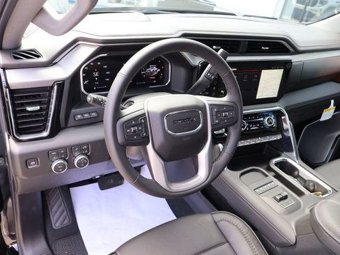 New 2026 GMC Sierra 2500 Denali w/ Denali Reserve Package AWD/4WD image 27