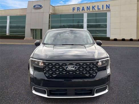 New 2026 Ford Maverick Lariat image 2